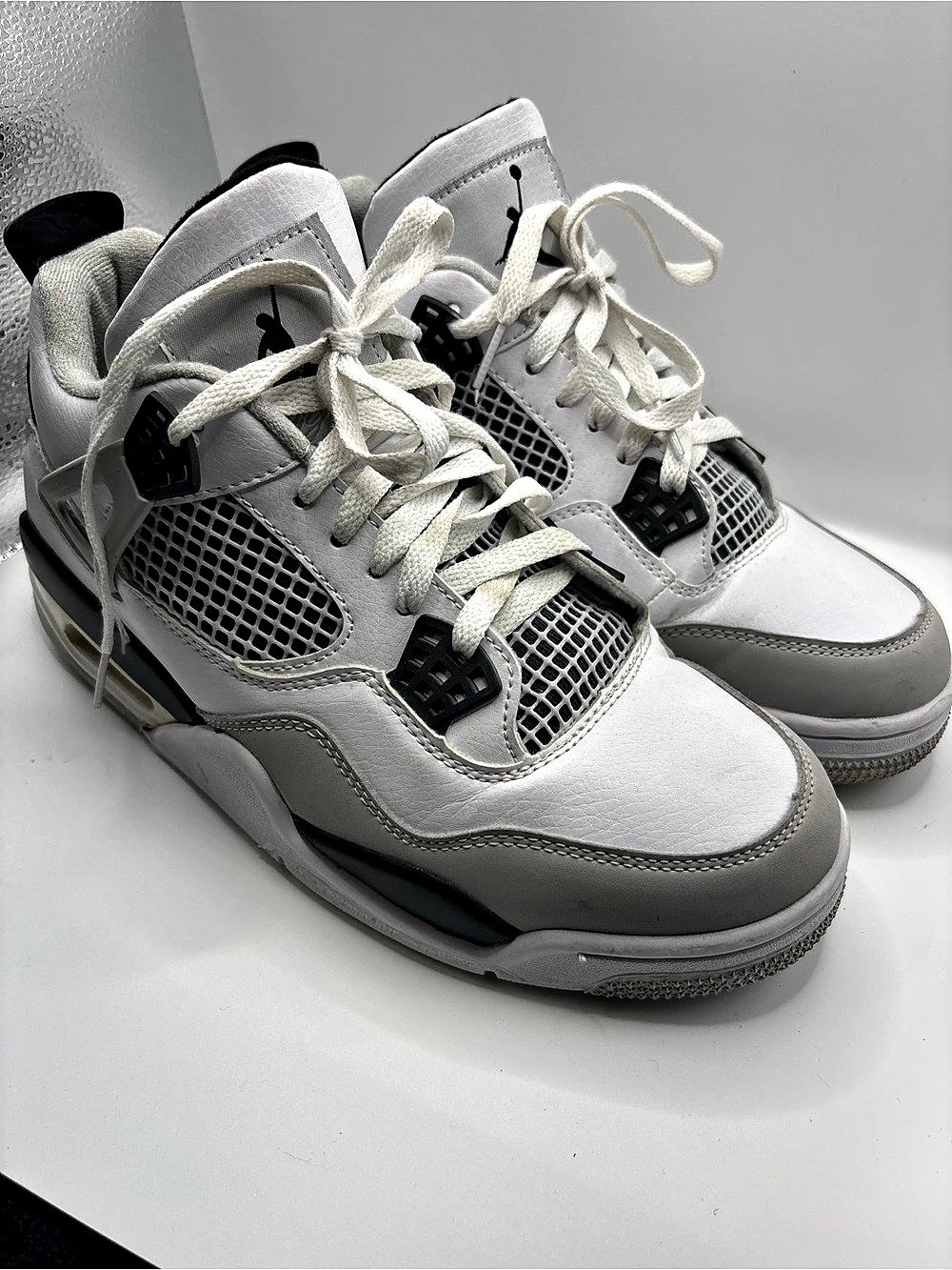 Jordan Air Jordan 4 Retro Sneakers White & Gray US 8.5